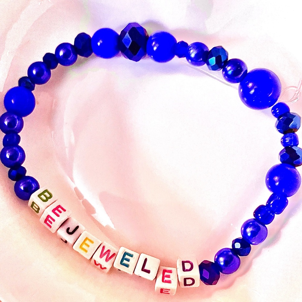 BUY1GET1FREE
 Midnights Bracelet